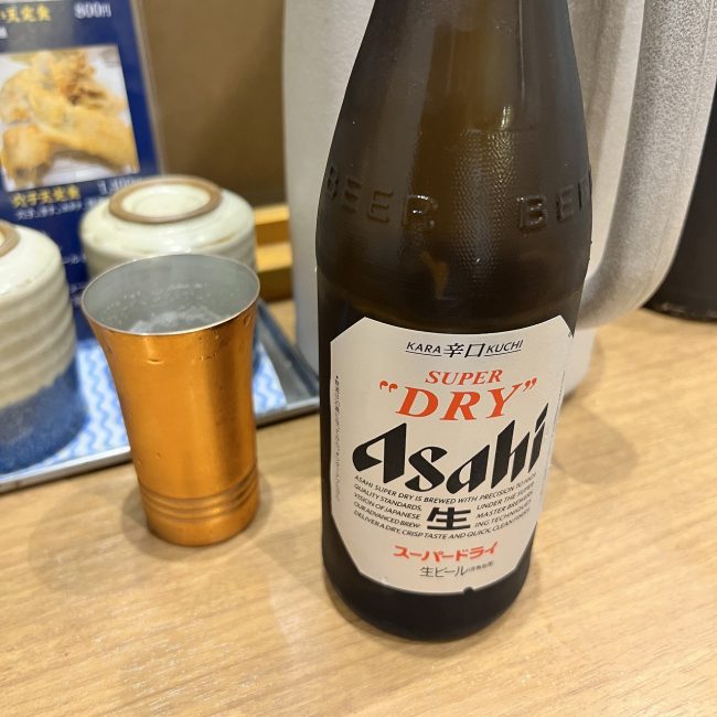 大田市場玉おきで瓶ビール