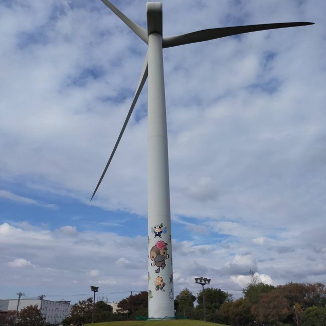 若洲海浜公園風車ゆるキャラ
